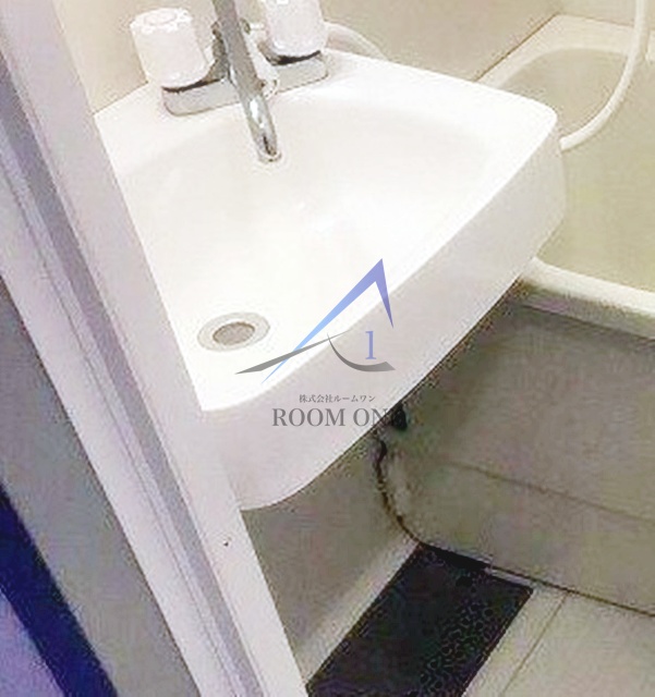 洗面設備　洗面台です。