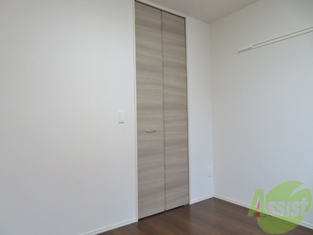 収納　収納スペースはコチラ。中が気になりますね～。