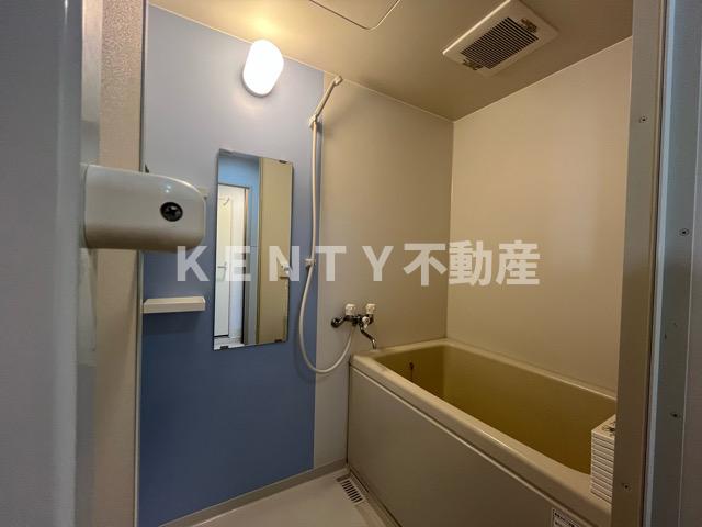 エントランス　清潔なエントランスです