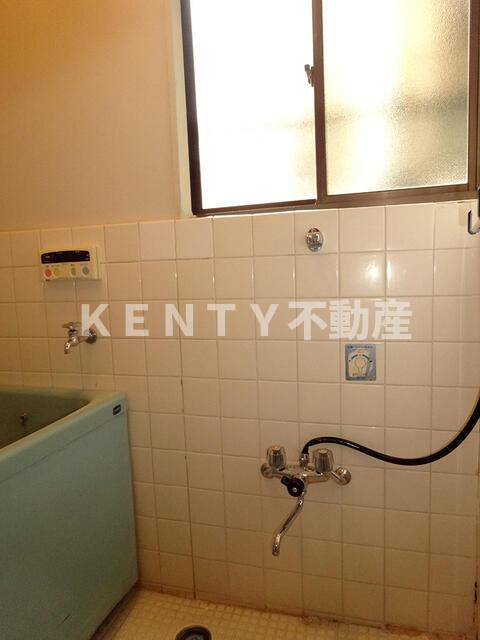 バス・シャワールーム　ゆったり過ごせるお風呂です