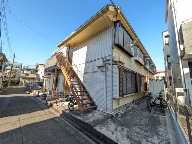 建物外観　「鶴瀬」駅徒歩１０分！