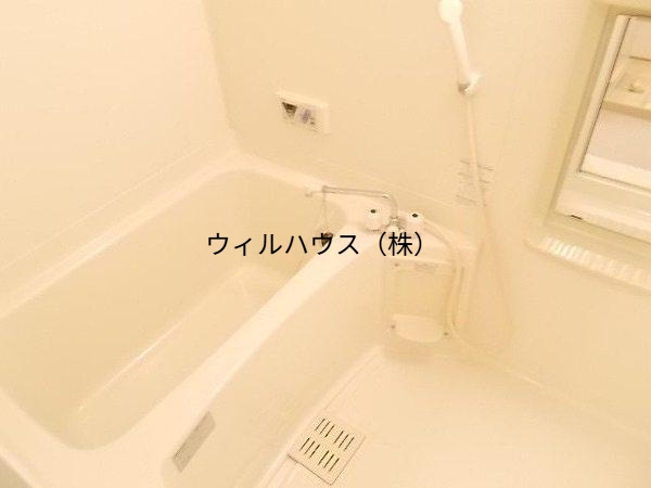 バス・シャワールーム　キレイな浴室！