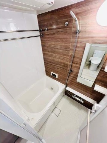 バス・シャワールーム　※別部屋の参考写真です。