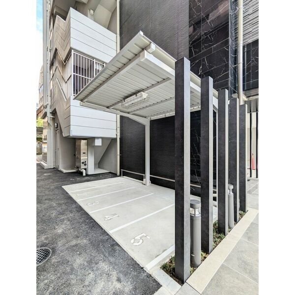 エントランス　★見学予約受付中★