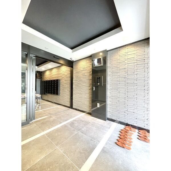 ロビー　★見学予約受付中★