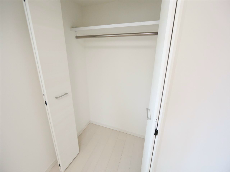 収納　クローゼット（収納充実してます）　イメージ写真
