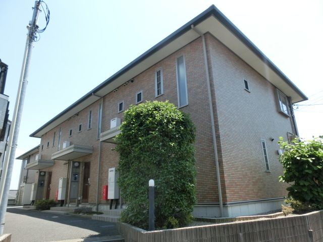 建物外観　みつわ台駅徒歩8分の位置に立地しています。