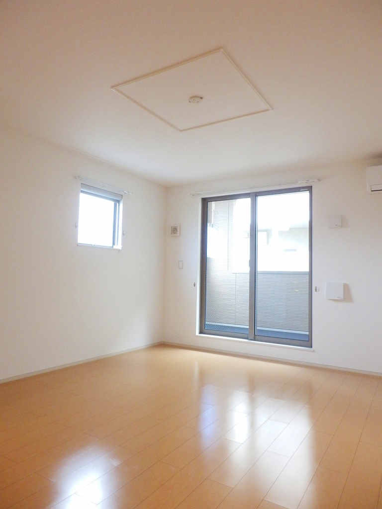 居室・リビング　★反転タイプ★