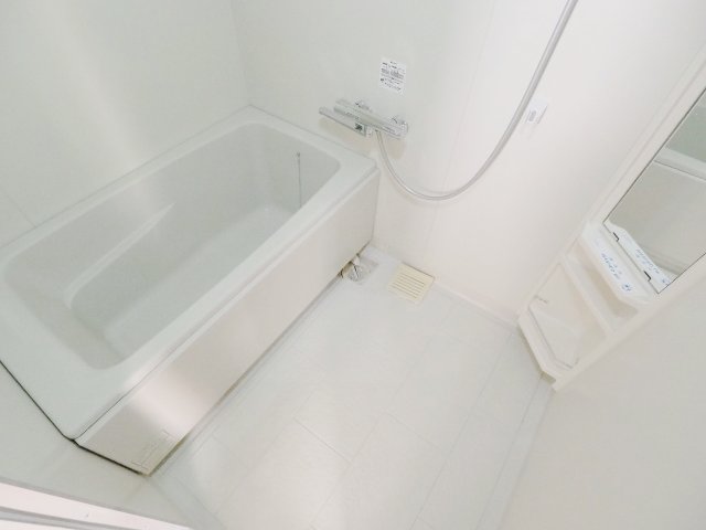 バス・シャワールーム　※同じ間取りの別部屋のお写真です※