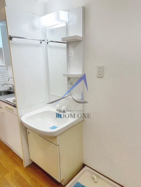 洗面設備　洗面台です。