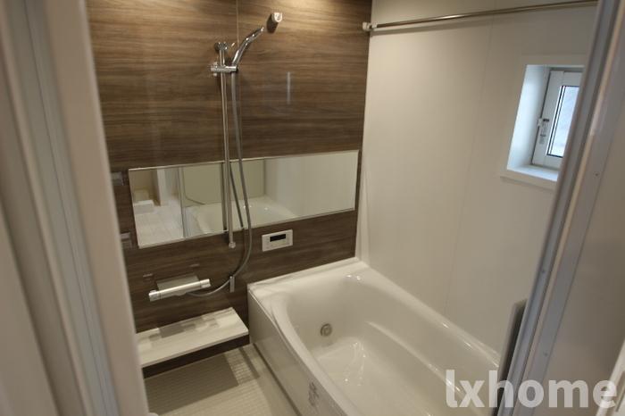 バス・シャワールーム　お風呂で日々の疲れを落としましょう