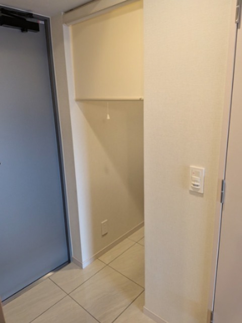 収納　シューズインクローゼット