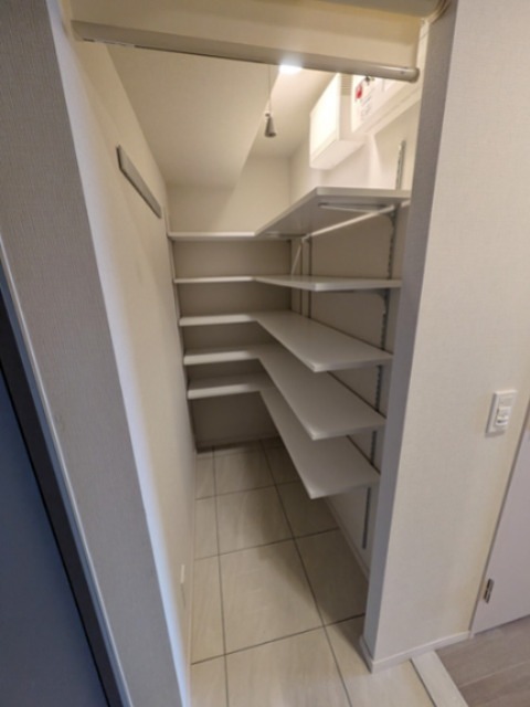 収納　シューズインクローゼット
