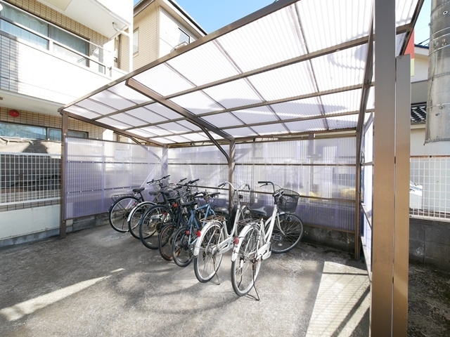 その他共有部分　屋根付駐輪場