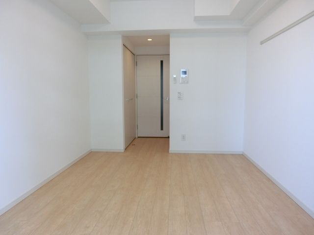 居室・リビング　7.5帖のフローリング