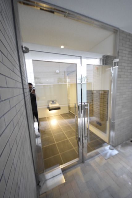 エントランス　エントランス