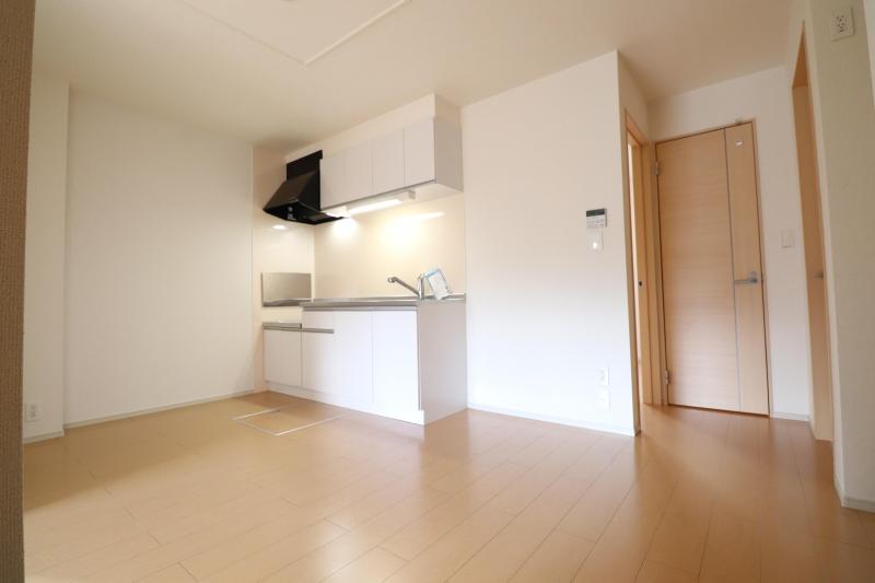 キッチン　1　ダイニングキッチン