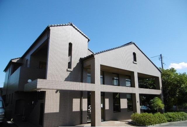 病院　高美が丘クリニック（病院）まで550m