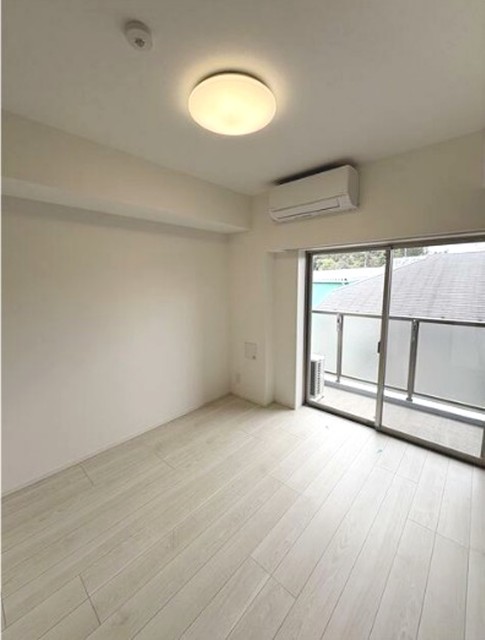 居室・リビング　別部屋同仕様タイプ