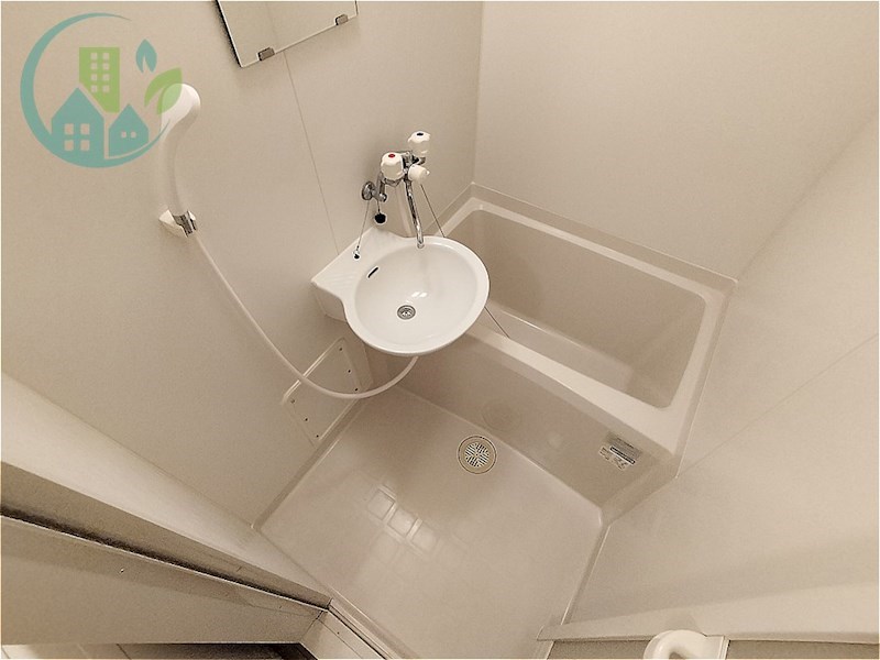 バス・シャワールーム　レオパレス新在家（家具・家電付、仲介手数料不要）