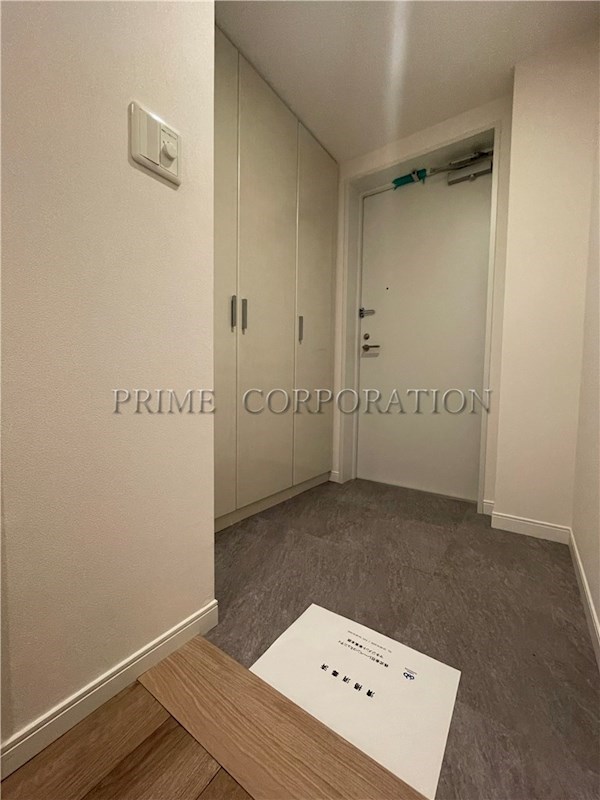 玄関　※参考写真※