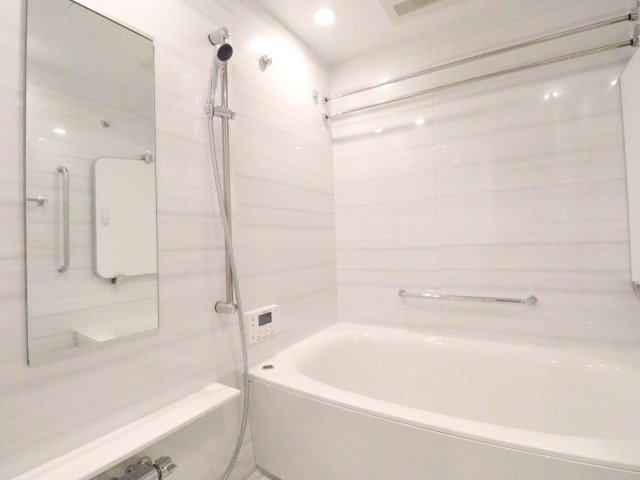 バス・シャワールーム　シエリアタワー大阪堀江　浴室