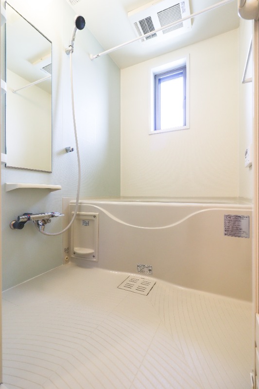 バス・シャワールーム　図面と現状に相違がある場合には現状を優先