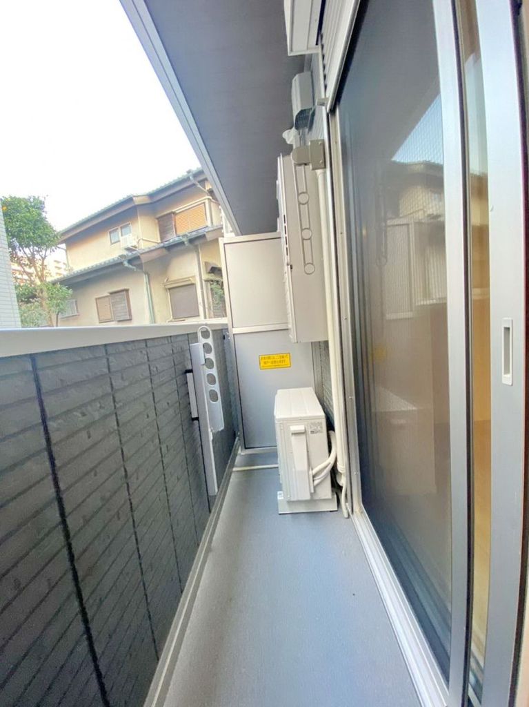 バルコニー　バルコニー