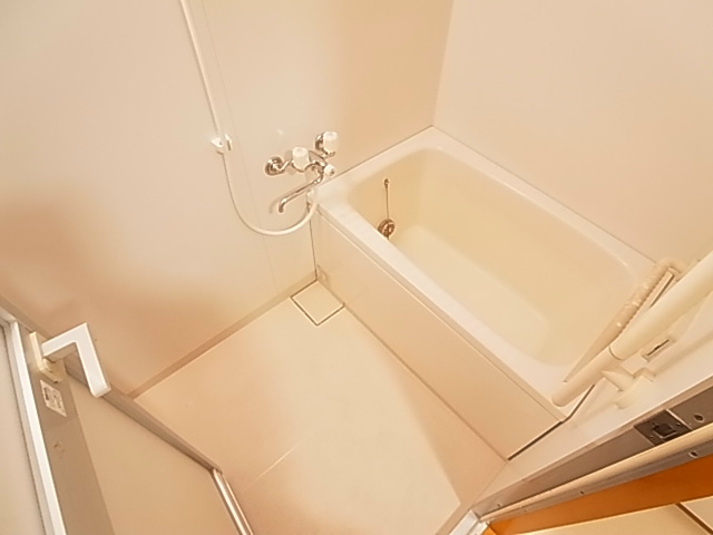 バス・シャワールーム　同一仕様部屋