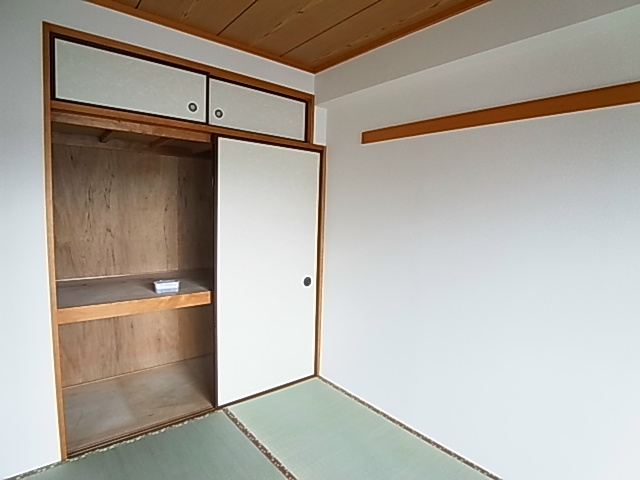 収納　同一仕様部屋