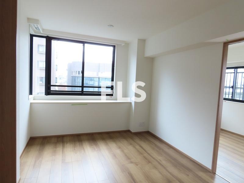 居室・リビング　３口ガスコンログリル付き