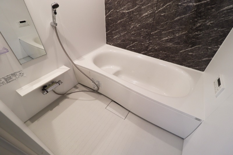 バス・シャワールーム　図面と現状に相違がある場合には現状を優先