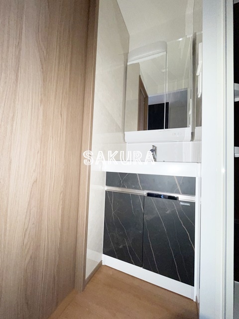 洗面設備　忙しい朝には欠かせない洗面所です♪