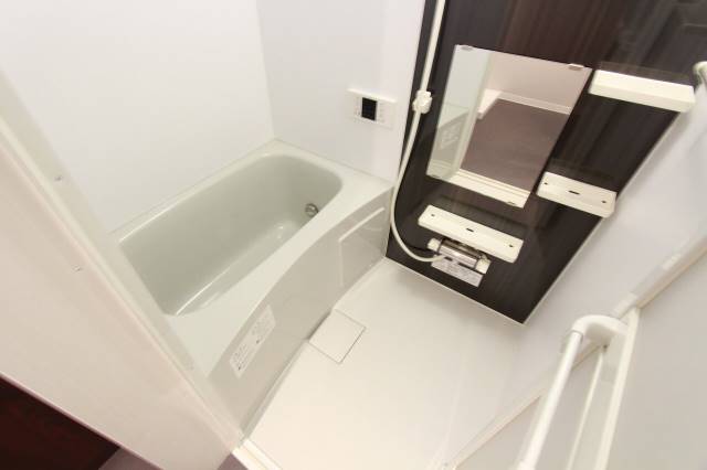 バス・シャワールーム　※１０２号室室内参照（建築中）