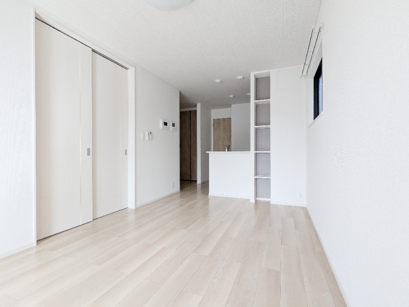 居室・リビング　図面と現状に相違がある場合には現状を優先