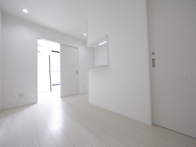 居室・リビング　LDK9.6帖　洋室3.8帖と繋げても使えます　イメージ写真