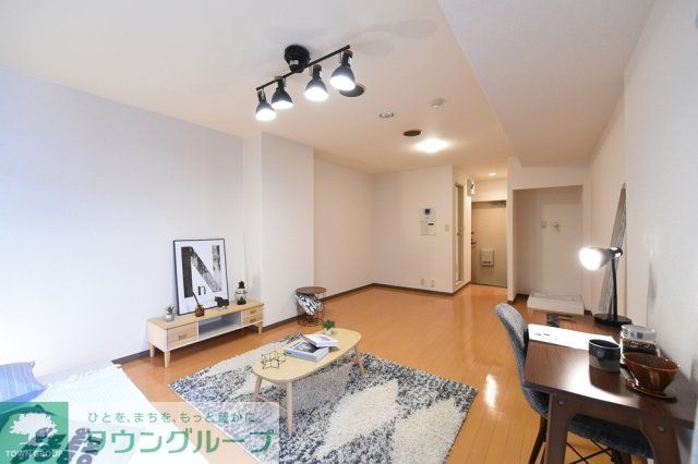 居室・リビング　※家具小物等はイメージです