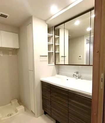 洗面設備　洗面所です