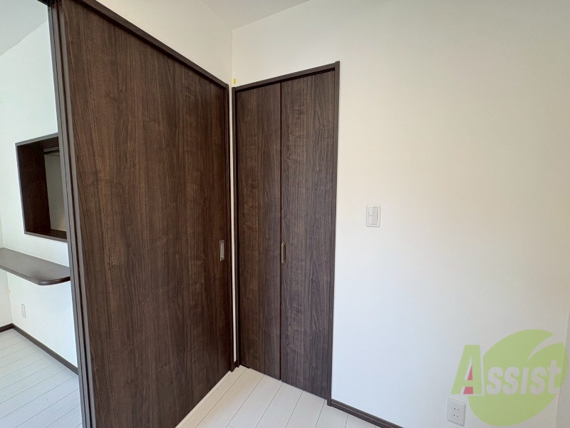 収納　収納があるので、荷物の整理にも便利です。