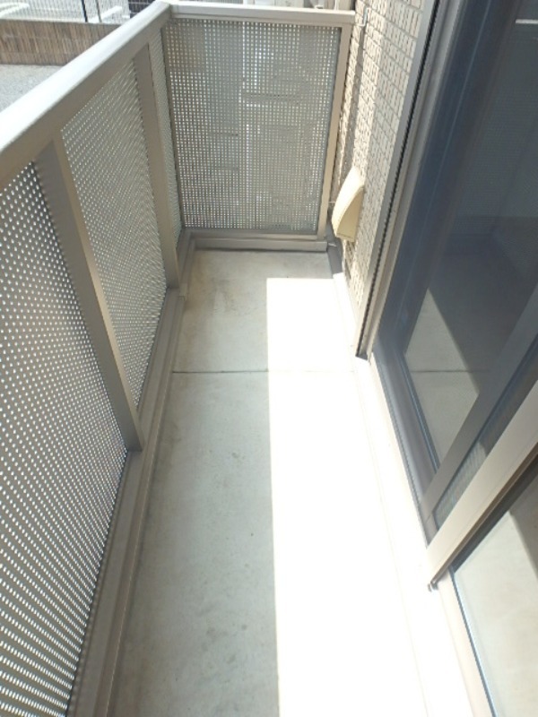 バルコニー　図面と現状に相違がある場合には現状を優先