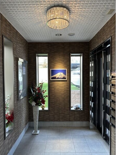 エントランス　名古屋で一番初期費用の安い賃貸専門の不動産会社です(^^)