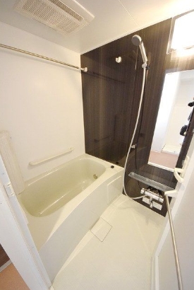 バス・シャワールーム　☆ゆっくりくつろげるお風呂☆