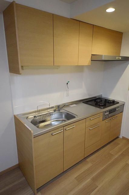 キッチン　★別部屋参考写真有★2016年1月大規模リノベーション済み★