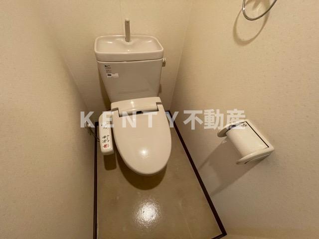 トイレ　落ち着いたトイレです