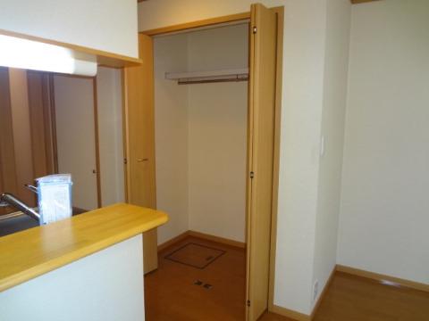 収納　クローゼット