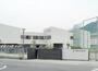 中学校　下関市立川中中学校（中学校）まで1049m