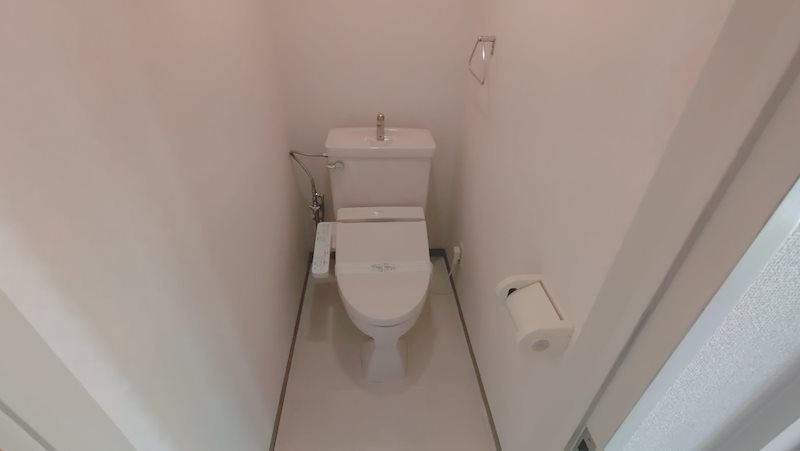 トイレ　※同タイプ別号室写真