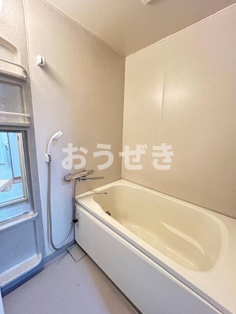 バス・シャワールーム　?