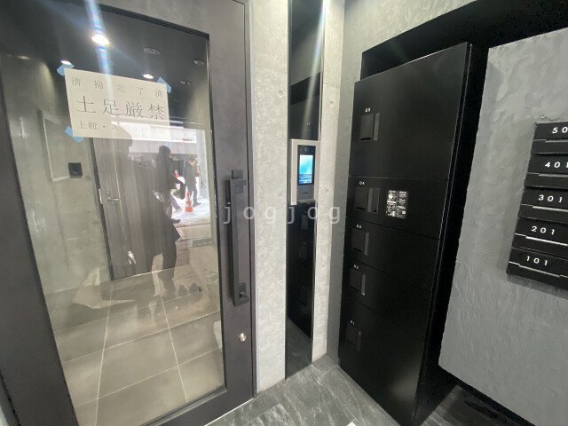 エントランス