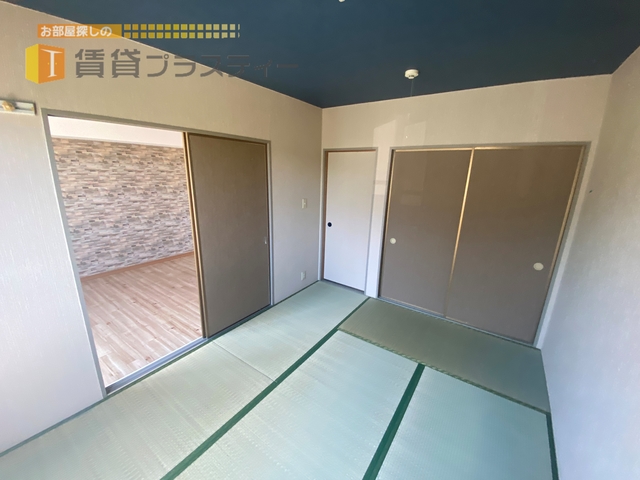 その他部屋・スペース　落ち着きの和室です　※反転タイプ